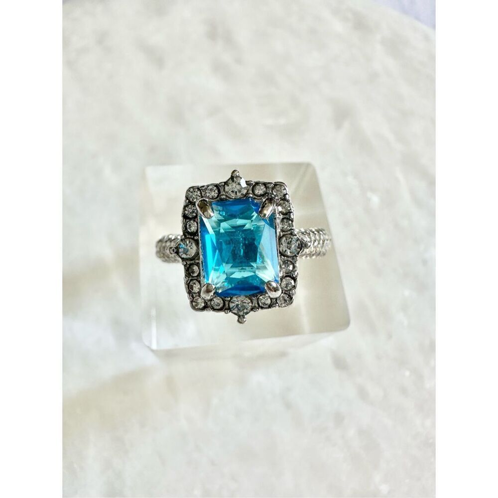 Cubic zirconia bright blue cocktail ring